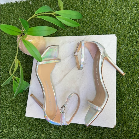 Stuart Weitzman Nudistcurve iridescent Silver Patent leather Ankle strap size 8 - Picture 13 of 15